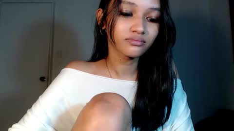 Snapshot of lilit_sensual chatting on 02-03-26, 01:16 Chloe online show from 02-03-26, 01:16