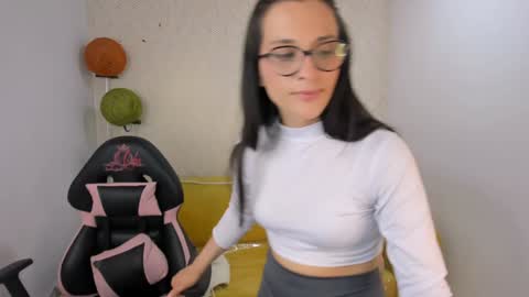 Leidy online show from 12-27-24, 10:37