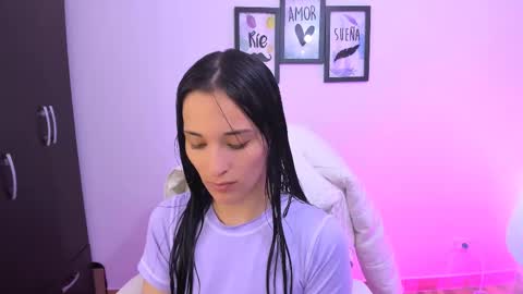 Leidy online show from 02-14-25, 10:49