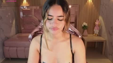 Lilith  online show from 04-11-26, 08:46