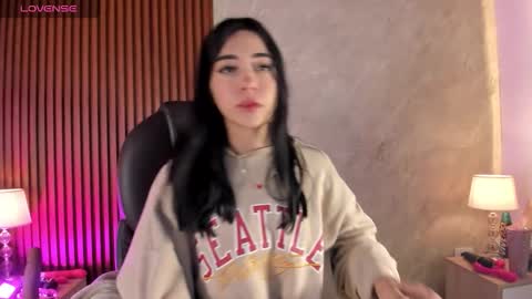 Snapshot of lilith__rosse chatting on 10-07-25, 12:35 Lilith Rosse online show from 10-07-25, 12:35