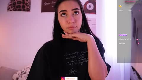 Snapshot of lilith__rosse chatting on 12-14-25, 01:38 Lilith Rosse online show from 12-14-25, 01:38