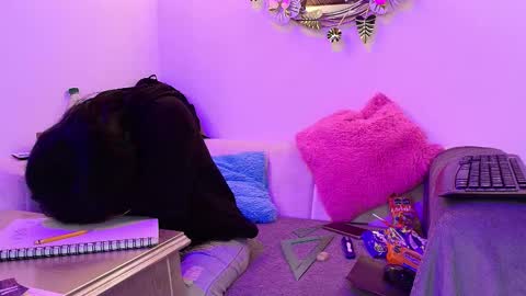 lilith_and_draven online show from 11-07-25, 10:21