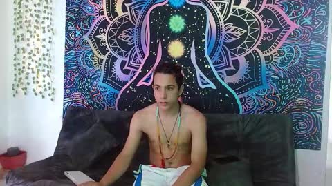 Snapshot of lilith_and_marcusblain chatting on 11-17-25, 08:47 Lili Marcus online show from 11-17-25, 08:47