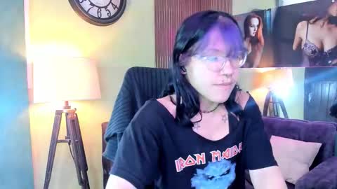 Snapshot of lilith_ayanami chatting on 02-27-26, 11:43 lilith online show from 02-27-26, 11:43