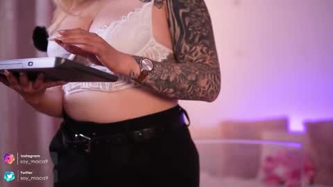 Lilith Gray online show from 11-07-25, 03:39