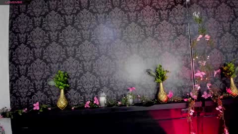 Lilith Patton  online show from 12-24-24, 04:00