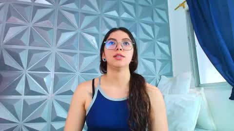 Lilith  online show from 03-04-26, 01:17