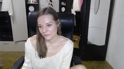 lilith small21 online show from 12-06-24, 12:16