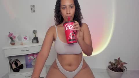 Snapshot of lilith_vision chatting on 02-09-25, 10:43 Alejandra online show from 02-09-25, 10:43