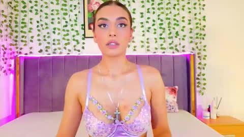 Lily online show from 01-13-26, 10:09