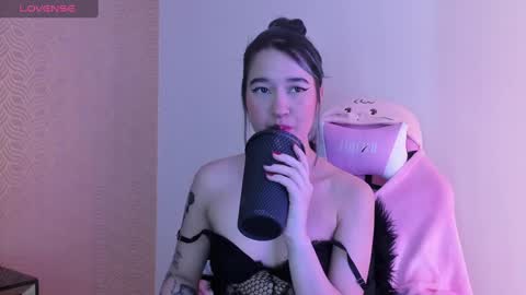 Lilith online show from 02-04-25, 02:17