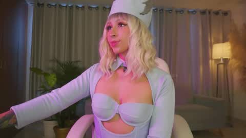 Lili  online show from 10-05-25, 08:29