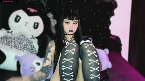 Snapshot of lilithmoon666 chatting on 04-14-26, 12:22 online show from 04-14-26, 12:22