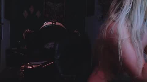 lilithmystic01 online show from 02-22-25, 04:40