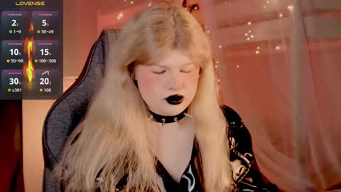 LilithNelson online show from 04-12-26, 01:32