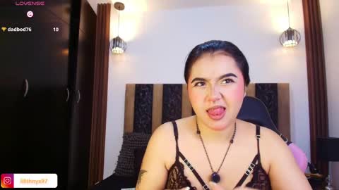 lilithnyx_x online show from 05-23-26, 02:43