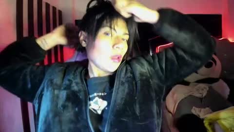 lilithsabeth online show from 06-15-26, 09:11