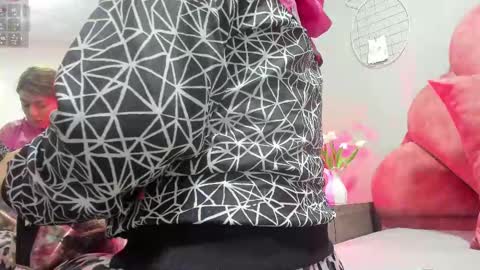 lilithsmith__ online show from 02-11-25, 11:10