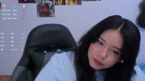 Snapshot of lilithwallkeer chatting on 05-08-26, 06:08 Maria online show from 05-08-26, 06:08