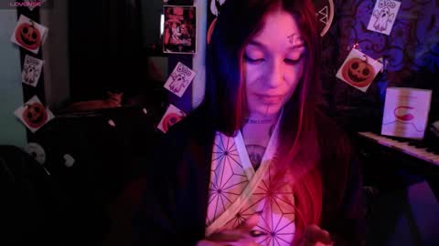 Call me Lilith online show from 10-27-25, 01:04