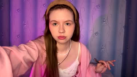 Lillian online show from 03-22-26, 09:23