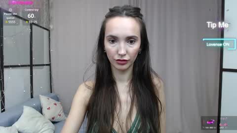 Lillian online show from 02-13-25, 08:17