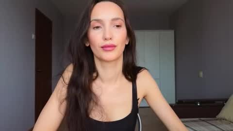 Lillian online show from 02-26-26, 10:03