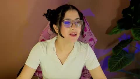 Snapshot of lillianderson chatting on 09-13-25, 11:54 lillianderson - Next stream start at 0700hs GTM-3 online show from 09-13-25, 11:54