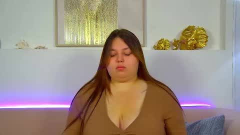 LillianHaig online show from 09-10-25, 06:52