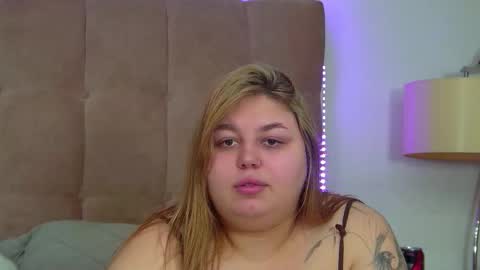 LillianHaig online show from 11-18-25, 06:45