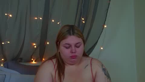 LillianHaig online show from 11-29-25, 07:00