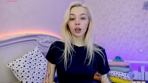 LilliMoore online show from 01-23-25, 11:58