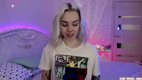 LilliMoore online show from 09-13-25, 11:48