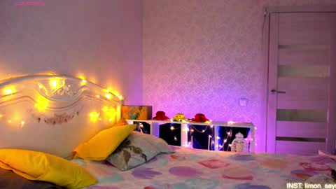 LilliMoore online show from 03-24-26, 12:04