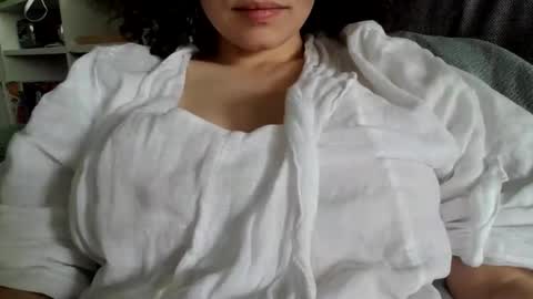 Lilly online show from 04-03-26, 03:54