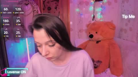 Lilly  online show from 02-10-25, 12:52