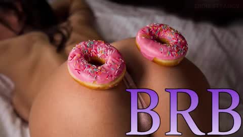 Lilly  online show from 10-22-25, 07:08