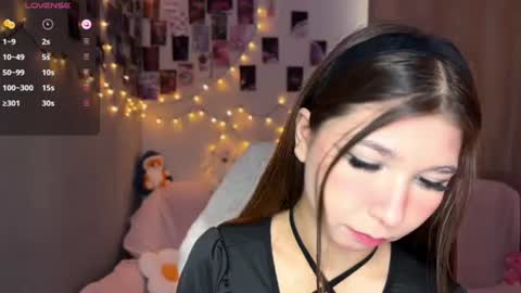 Snapshot of lilly_lilithh chatting on 08-03-26, 03:38 Lilith online show from 08-03-26, 03:38
