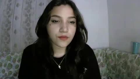 Sey - Lilly  online show from 01-11-26, 06:40