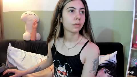 lilly_sweet02 online show from 02-09-26, 10:58