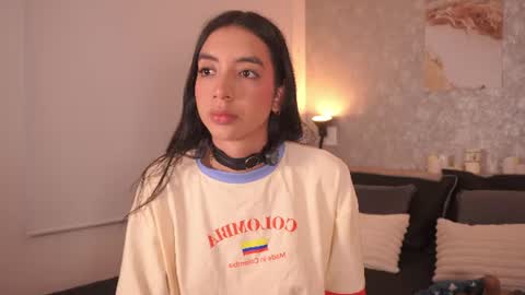 Snapshot of lillythompson_ chatting on 06-28-26, 10:49 Lilly Thompson online show from 06-28-26, 10:49
