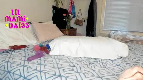 Daisy Bby online show from 02-10-26, 01:10