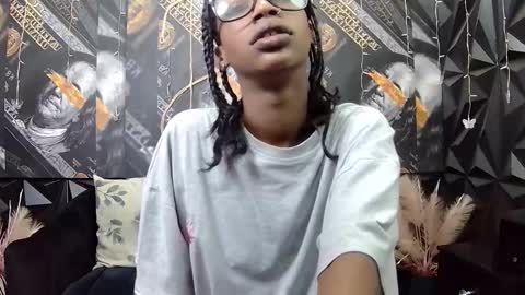 lilmissbaddiexxx online show from 10-07-25, 05:43