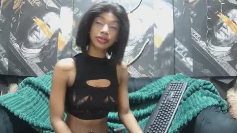 lilmissbaddiexxx online show from 07-17-26, 07:19