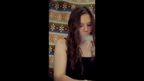 lilmissscorpi0 online show from 05-30-26, 09:06