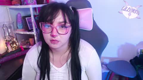 Lilo  online show from 12-31-24, 05:22