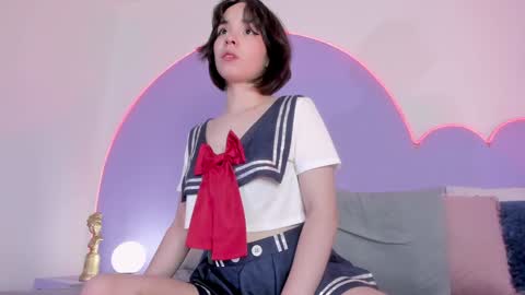 Snapshot of lilou_albrecht chatting on 12-19-24, 03:08 Lilou online show from 12-19-24, 03:08
