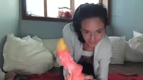 Lilrosiedoll online show from 10-24-25, 04:25