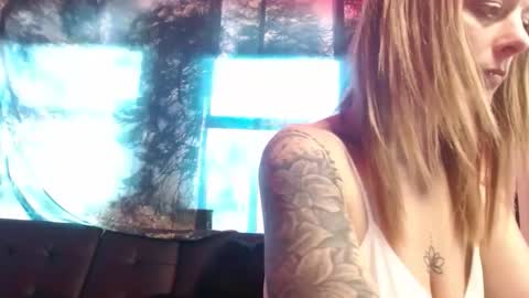 Luna online show from 06-06-26, 12:05